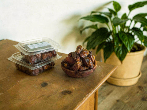 FREE CA Medjool Dates When You Subscribe!